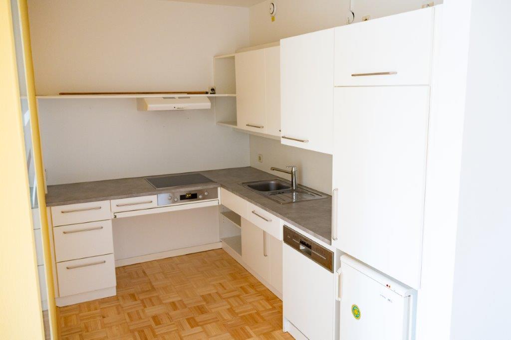 Ansicht einer Küche in der Wohnung des Betreuten Wohnens am Oeverseepark