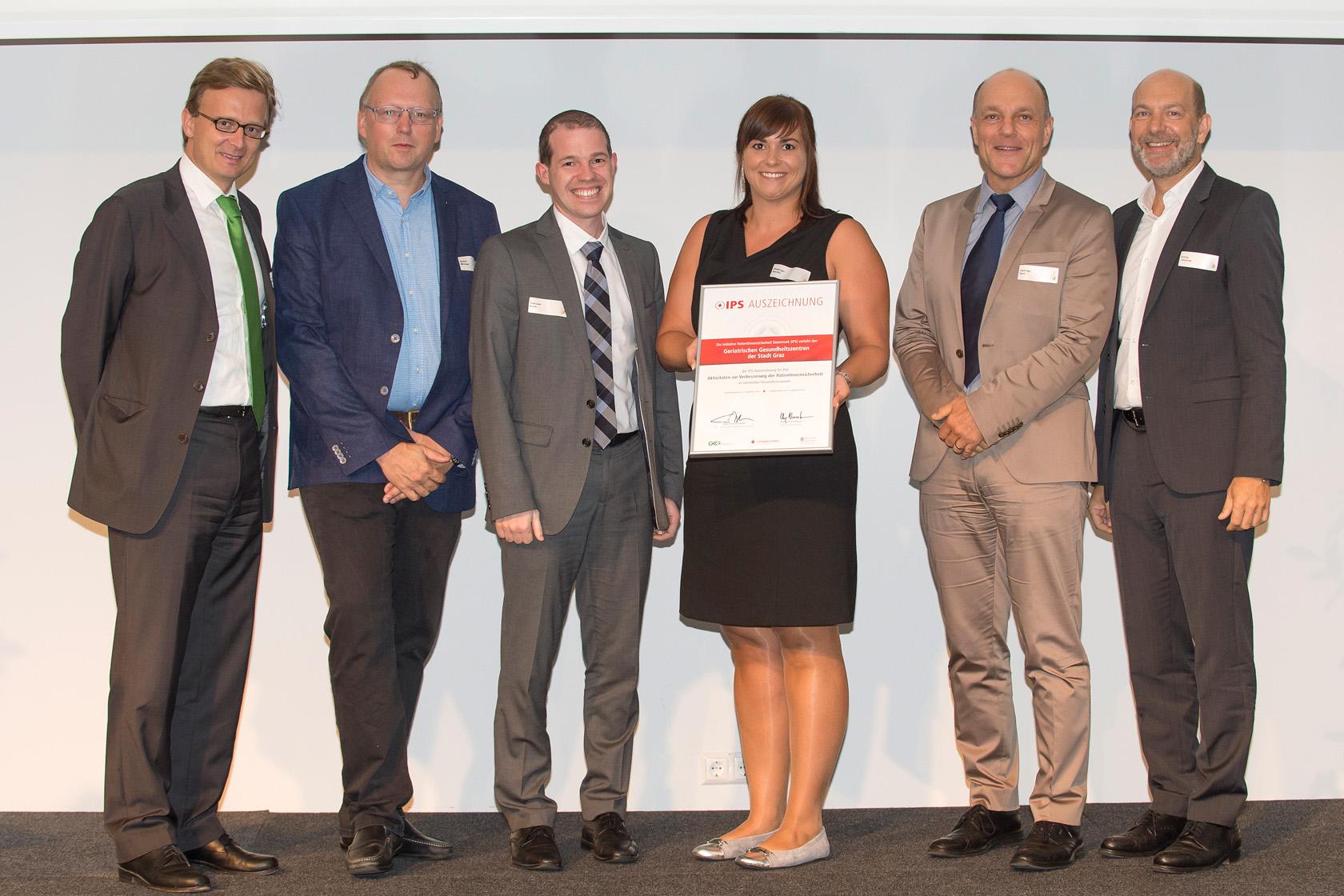 Gruppenbild zur Verleihung der IPS Auszeichnung 2016.