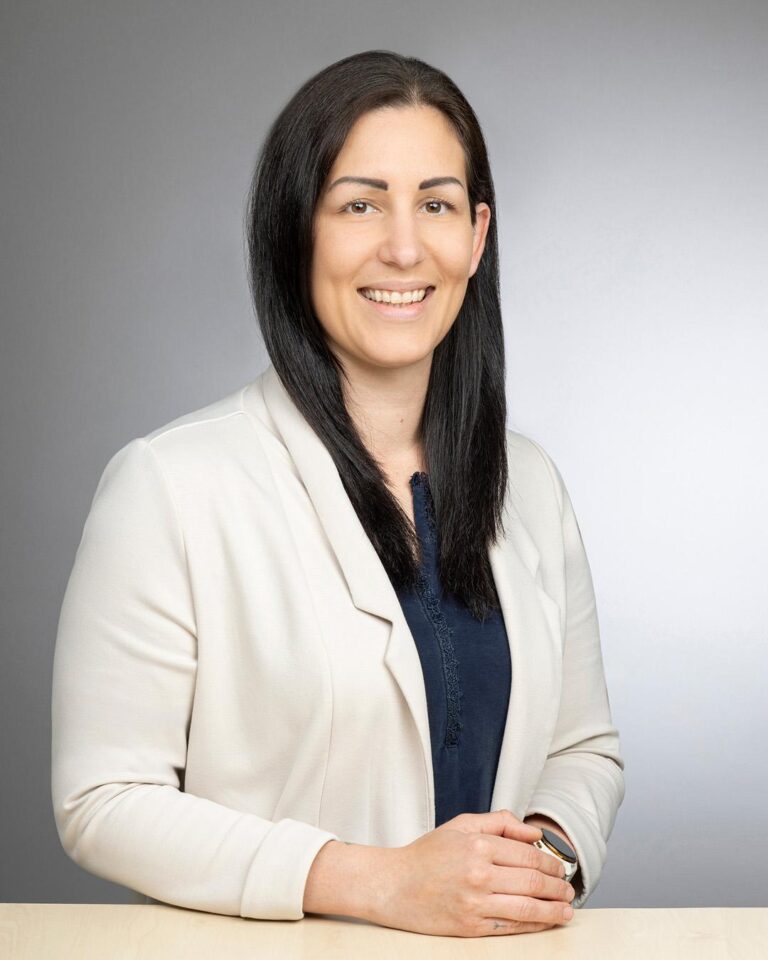Portraitbild von Tanja Pojer.
