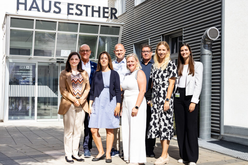 Gruppenbild vom Besuch der Niederösterreichischen Landesgesundheitsagentur